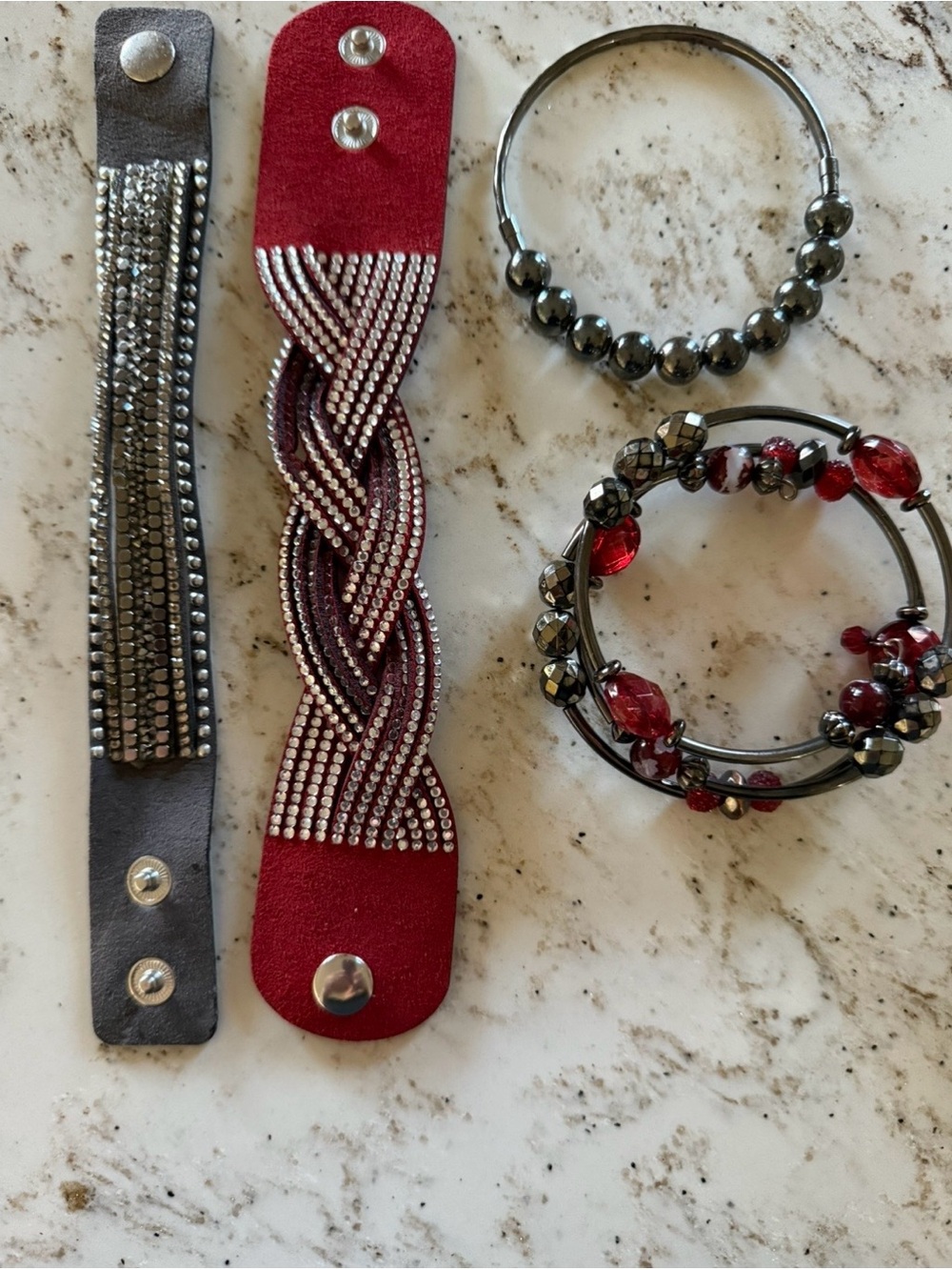 Paparazzi Jewelry Lot (4) pieces